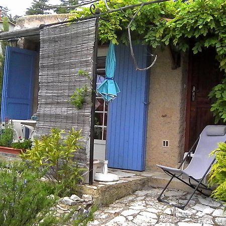 Petit Studio Atypique Et Cosy En Provence Saint-Etienne-les-Orgues Экстерьер фото